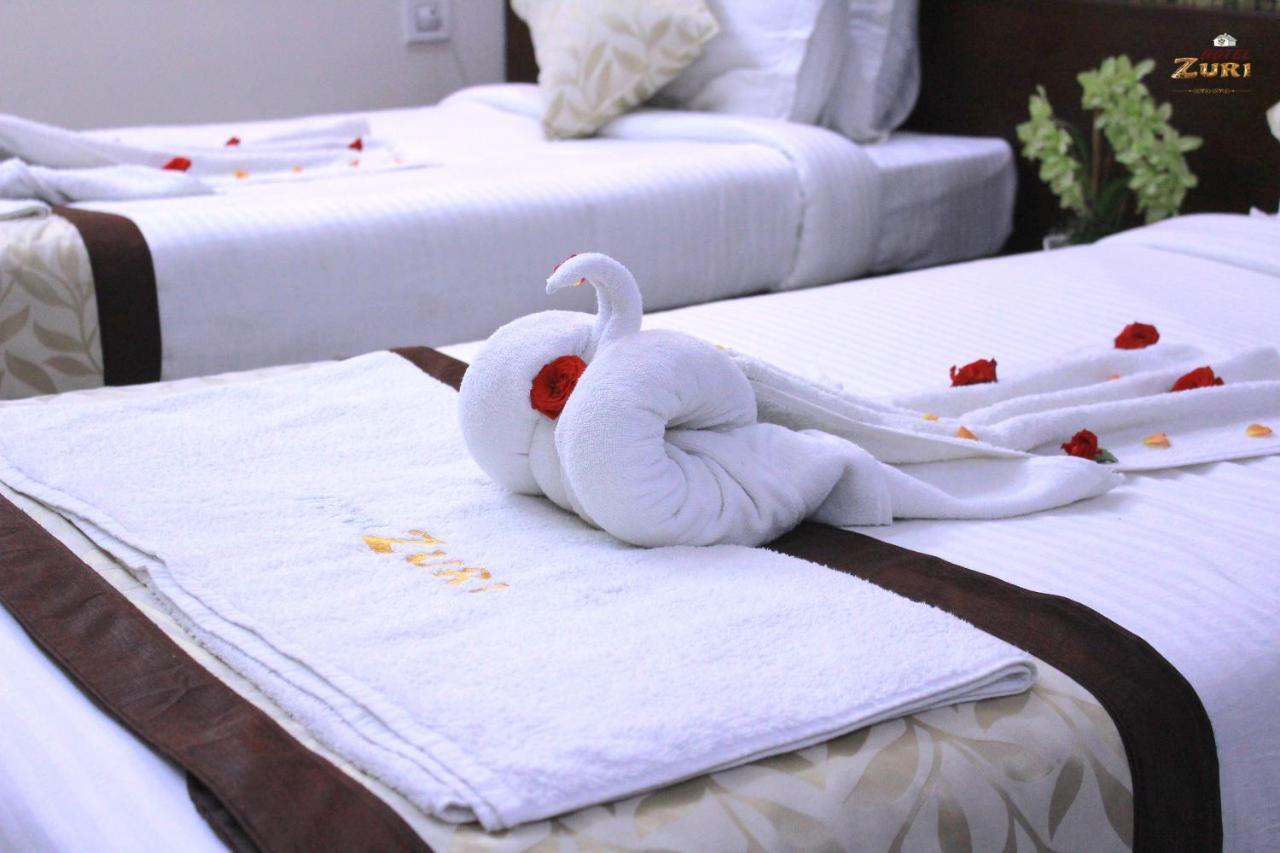 Hotel Zuri Гунтур Екстер'єр фото